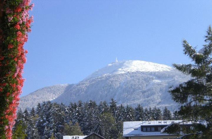 Haus Angelika - Bed & Breakfast - Innsbruck/Igls المظهر الخارجي الصورة