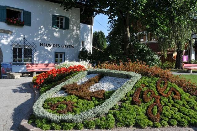 Haus Angelika - Bed & Breakfast - Innsbruck/Igls المظهر الخارجي الصورة