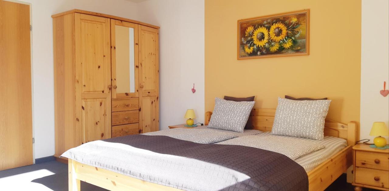 Haus Angelika - Bed & Breakfast - Innsbruck/Igls المظهر الخارجي الصورة