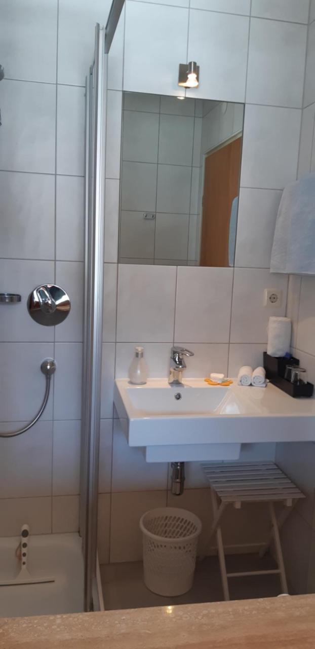 Haus Angelika - Bed & Breakfast - Innsbruck/Igls المظهر الخارجي الصورة