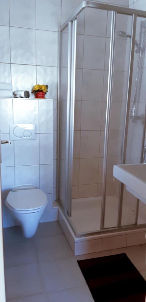 Haus Angelika - Bed & Breakfast - Innsbruck/Igls المظهر الخارجي الصورة